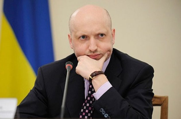 Турчинов уверен, что Рада поддержит отмену внеблокового статуса Украины