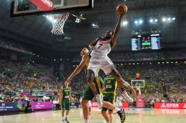 Збірна США вдруге поспіль вийшла у фінал ЧС з баскетболу