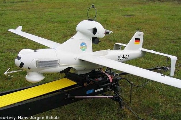 Немецкие военные везут беспилотники на Восток Украины