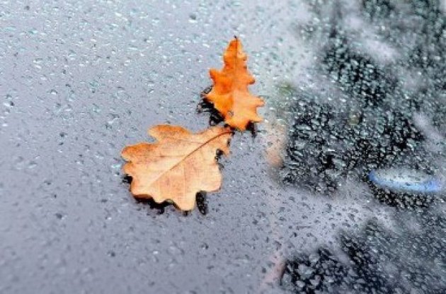 На півдні країни навіть очікуються окремі грози.