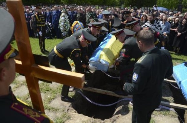 Тела 55 неопознанных бойцов АТО похоронят в Запорожской области
