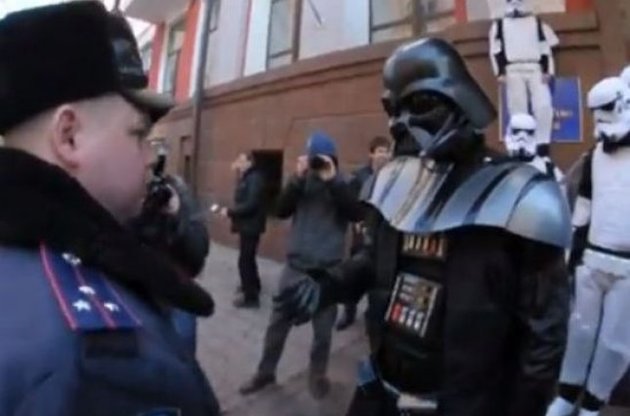 16 Дартов Вейдеров идут на выборы в Раду