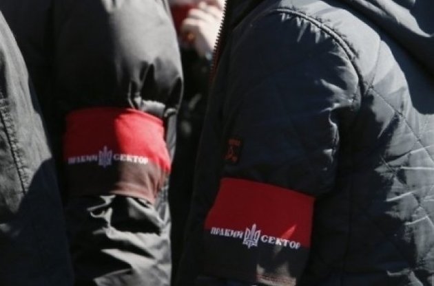 На Днепропетровщине задержали грабителей, которые выдавали себя за "Правый сектор"