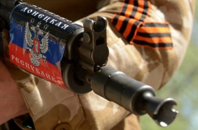 Бойовики заманюють добровольців у ряди "ДНР" безкоштовною їжею і житлом