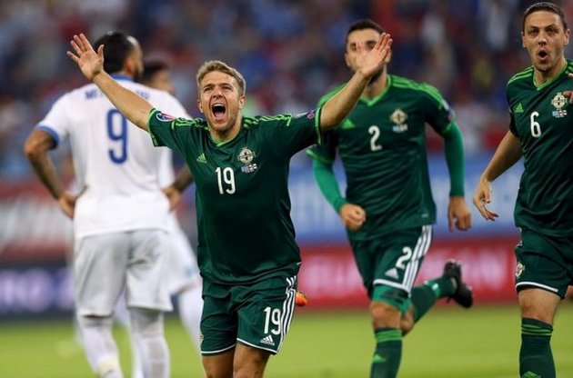 Северная Ирландия неожиданно для многих захватила лидерство в группе F