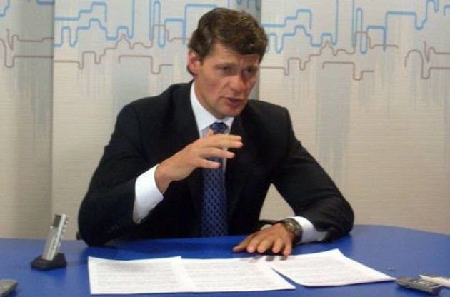 Партии Порошенко, Яценюка и Ляшко согласовали единого кандидата на округе в Черкасской области