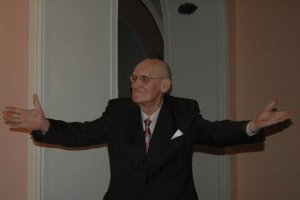 Cкончался руководитель Киевского театра оперетты Сергей Смеян