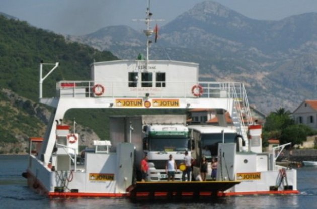 Україна відкрила новий транспортний маршрут з Румунією і Грузією