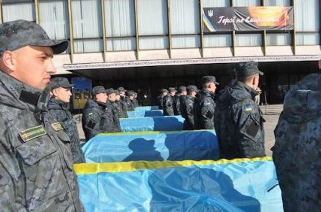 За два месяца в Днепропетровске похоронили 136 неизвестных солдат
