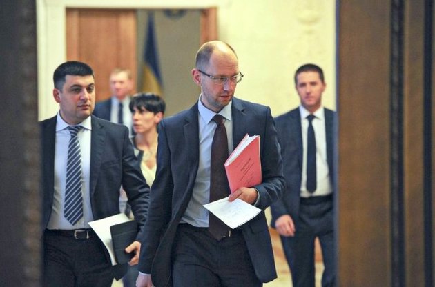 БПП і &laquo;Народний фронт&raquo; досягли коаліційної компромісу: Яценюк - прем&#039;єр, Гройсман - спікер - ЗМІ