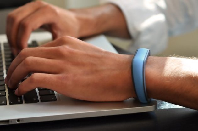 Создан универсальный ключ для умных браслетов