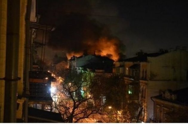 "Жовтень" обіцяють звільнити від орендної плати на період ремонту