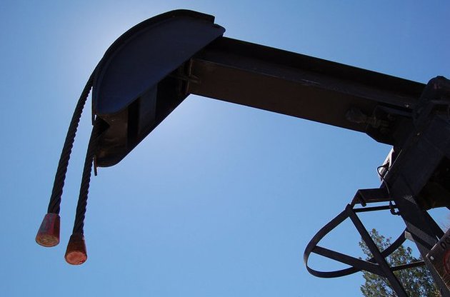 Ціни на нафту підвищилися після падіння до $ 77