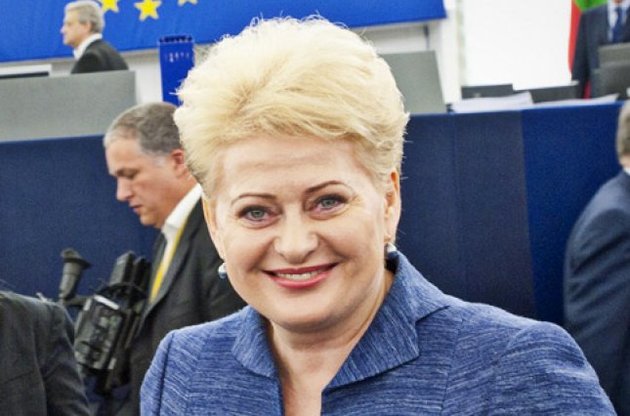 Росія відкрито бреше, заперечуючи присутність своїх військових на сході України - Грібаускайте