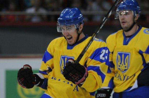 Двое украинских хоккеистов будут выступать за российский клуб