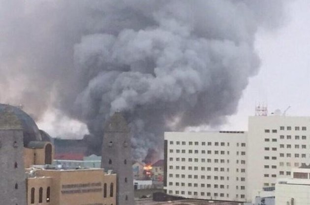 Вбито 10 поліцейських і 8 бойовиків, постраждали декілька будівель. Про жертви серед мирного населення не повідомляється