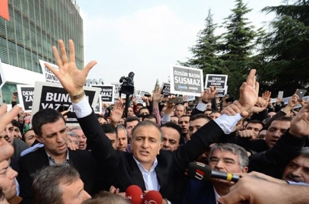 Европа возмущена арестами журналистов в Турции