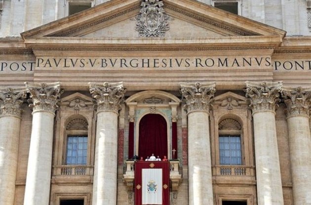 Папа римский попросил мира для "возлюбленной Украины"