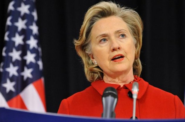 Хиллари Клинтон уверенно лидирует в опросе о поддержке кандидатов на пост президента США