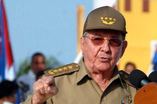 Кастро потребовал от США прекратить экономическую блокаду Кубы