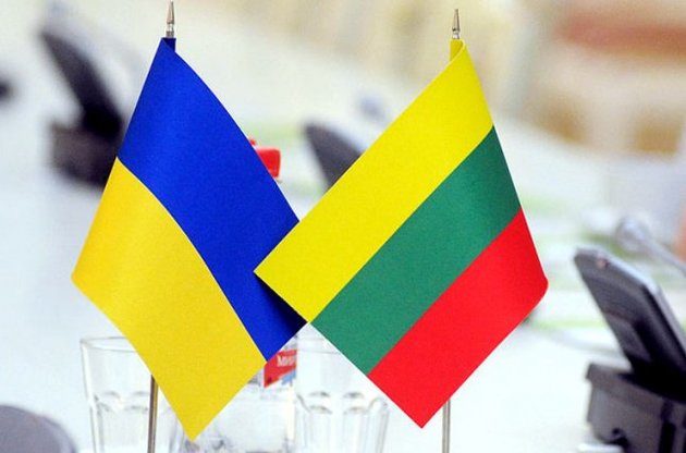 Украина и Литва подписали план сотрудничества в оборонной сфере