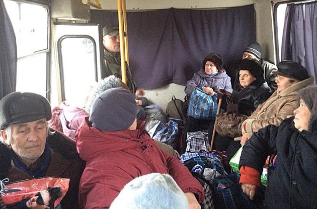 Из Авдеевки и Дебальцево за сутки эвакуированы 431 человек – Донецкая ОГА
