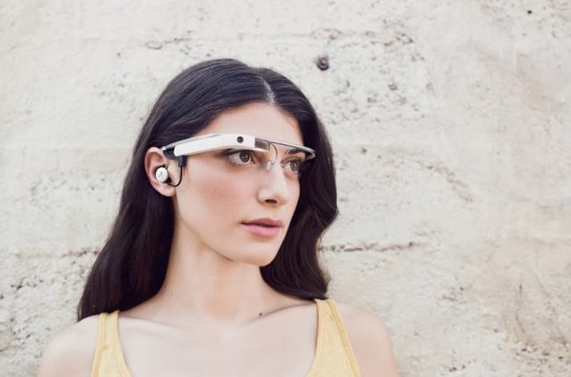 Проект Google Glass почнуть з нуля