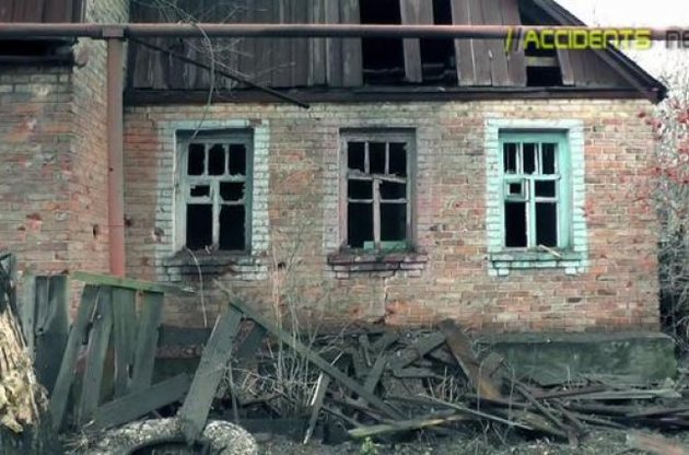 По Вуглегірську бойовики продовжують здійснювати масовані обстріли