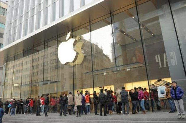 Apple стала найдорожчою компанією в історії