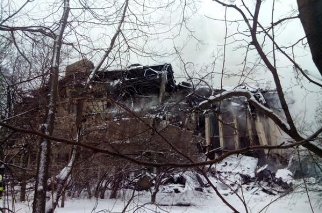 В результате возгорания было утрачено 20% библиотечных фондов