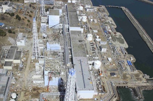 На японской АЭС "Фукусима-1" произошла утечка радиоактивной воды