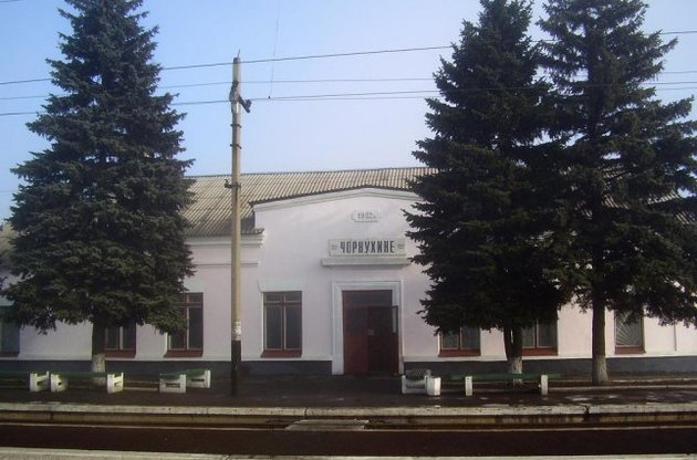 Канонаду від обстрілів під Чорнухиним і Троїцьким чути у навколишніх селах