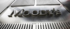 Moody's понизило рейтинги крупнейших российских банков