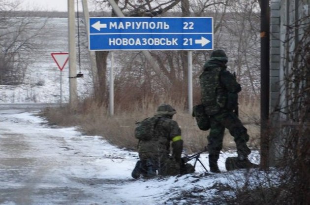 Росія перекидає військову техніку в район Маріуполя - "Азов"