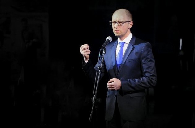 Курс доллара 21,7 грн/$ - это &quot;слишком оптимистично&quot;, признается Яценюк