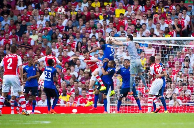 "Монако" сенсационно обыграл "Арсенал" в Лондоне
