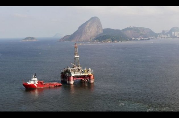 Нафти добувають занадто багато