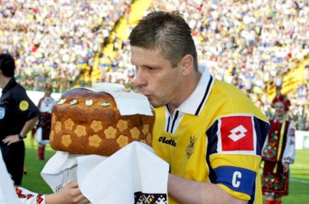 Экс-капитан сборной Украины возмущен действиями футболистов, которые поехали зарабатывать в Россию