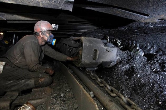 Добыча угля в Украине в феврале сократилась на 60%