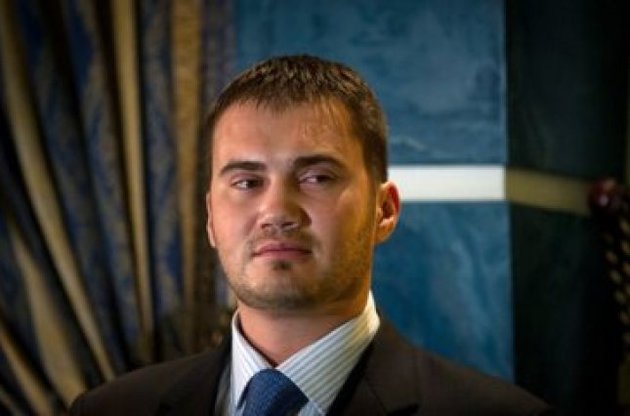 Полиция выясняет обстоятельства гибели одного из пассажиров автомобиля