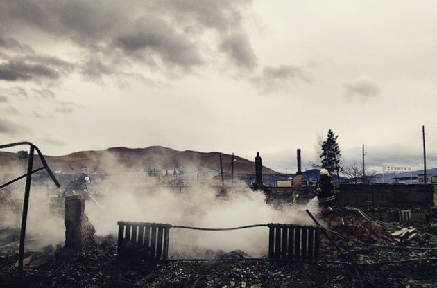 Вогонь захоплює нові території