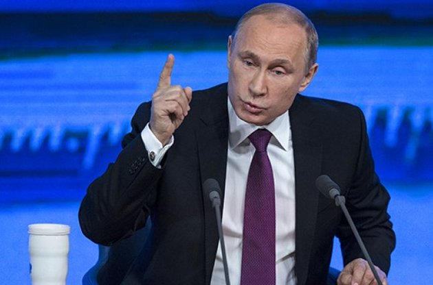 Путин изображал доброго дядю во время "прямой линии" с россиянами - NYT