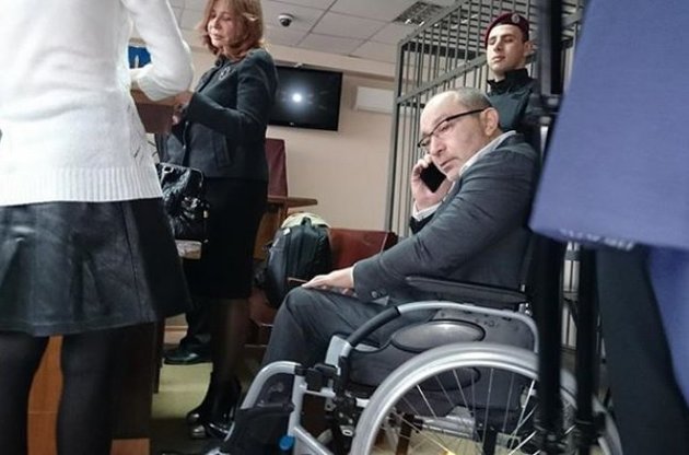 Полтавский суд начинает рассмотрение дела Геннадия Кернеса: онлайн-трансляция