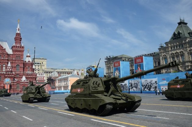 Росія вже почала нову Холодну війну і готується до відкритих боїв проти Заходу – The Guardian