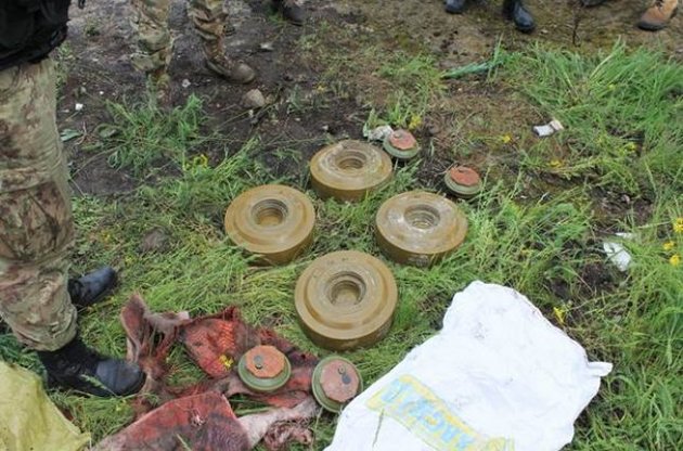 СБУ виявила схованку з боеприсами