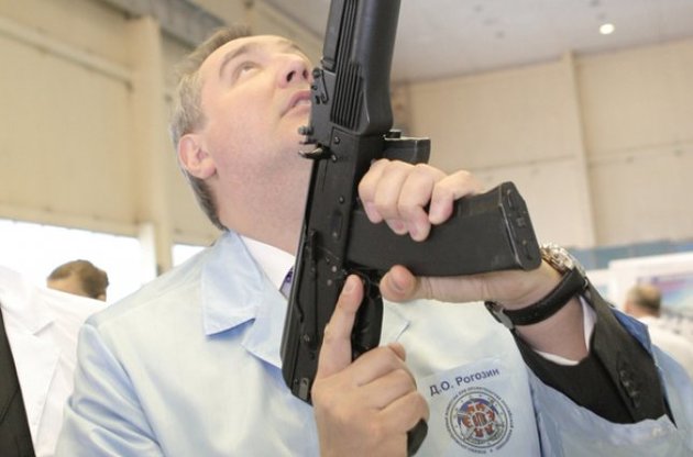 Рогозін визнав гігантське відставання Росії від США у космічній галузі