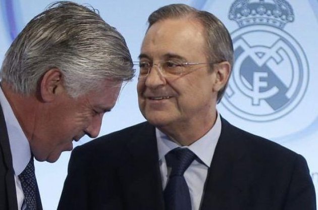 Футболисты "Реала" поддерживают тренера Анчелотти, президент хочет назначить Клоппа