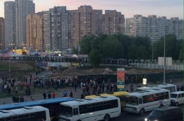 Кличко попросив не вирішувати будівельні конфлікти силовим шляхом