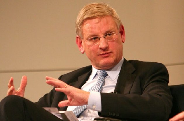 Більдт наполегливо закликає ЄС піти назустріч Україні