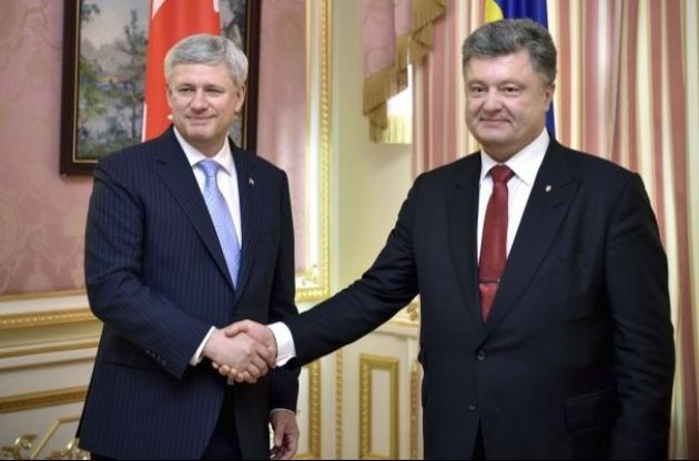 Порошенко зазначив, що спільні навчання сприятимуть зміцненню оборонного потенціалу України